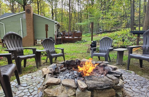 Suplee House | Fern House: Your Quiet Escape in the Woods