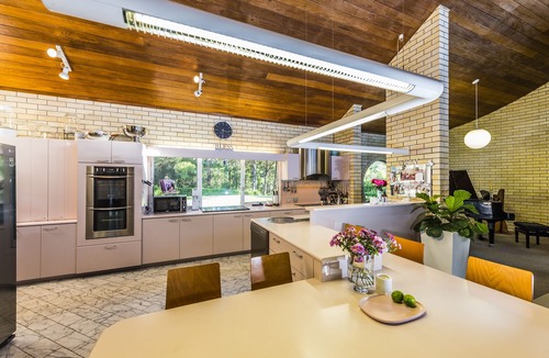 Karangi House | Fern Ridge Private Rendezvous (whole house)