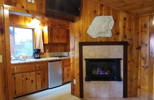 Felton Cabin | Fern River Resort