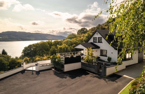 Scaniport House | Fern View House overlooking Loch Ness
