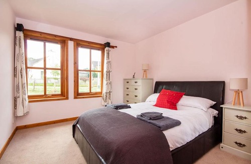 Edderton House | Fernabeg