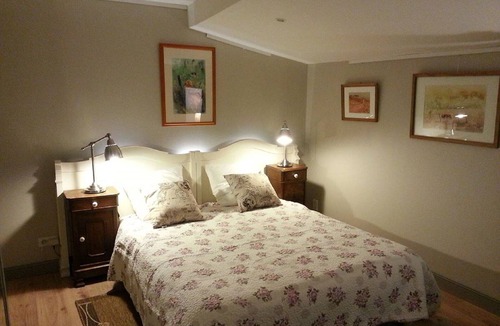 Saint-Haon-le-Chatel House | FERNANDE room of the Saint Jacques relay