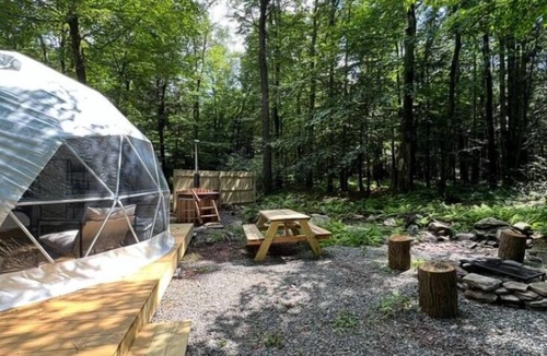 Greentown Cabin | Ferncrest Campground