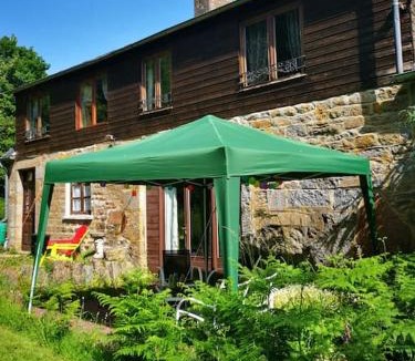 Saint-Michel-de-Montjoie House | Fernfields Rural Gite, couples price