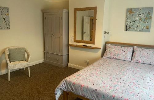 Milton Bed & Breakfast | Fernlea Guest house