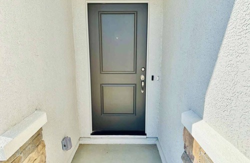Fernley House | Fernley House-20 Min to USA Pkwy/4BR/6 Beds, Pets Welcome!