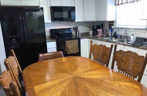 Atmore House | Fern’s Country Haven