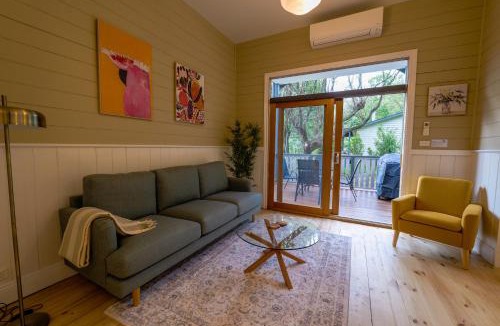 Warburton House | Ferntree Digs Cottage