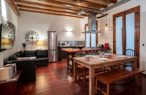 Gothic Quarter Apartment | Ferran - Habitat Apartments