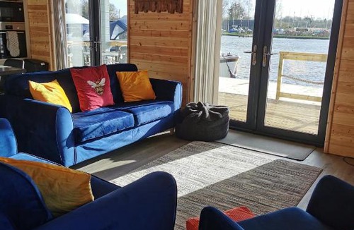 Brundall House | Ferry Lodge Norfolk Broads