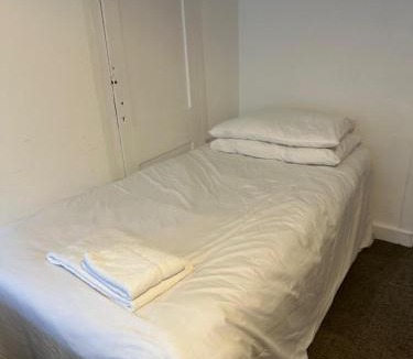 Whitchurch-on-Thames Hotel | Ferryboat Inn