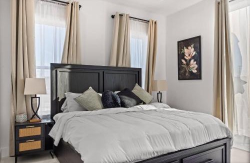 Richardson House | Festive Villa in Richardson/Dallas