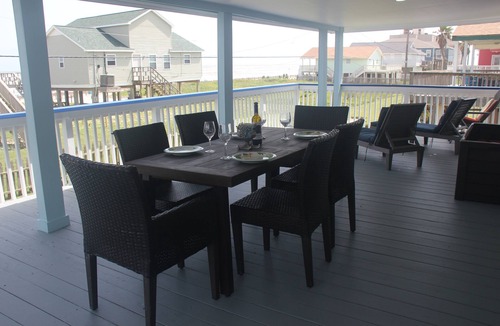 Bermuda Beach House | Few Steps from beach, fabulous view from ginormous gated deck!