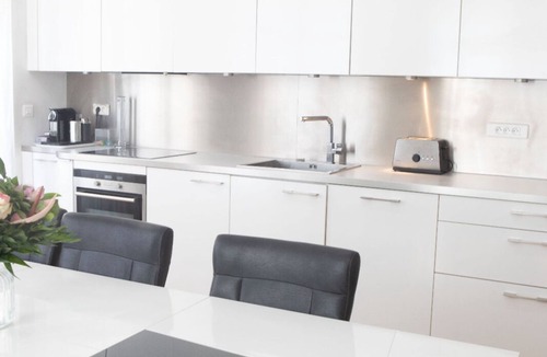 Perier Apartment | Few Steps From Local Attractions , Perfect for Families