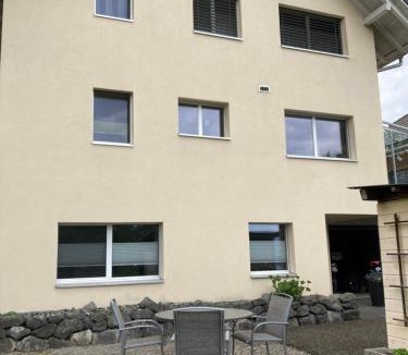 Amsoldingen Apartment | FeWo-Studio Linde