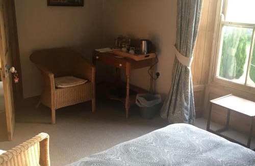 Llanddarog Bed & Breakfast | Fferm Glanyrynys Farm