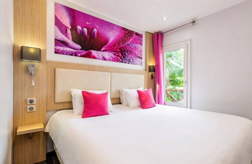 Sud Loire Hotel | FH CONFORT ARENA