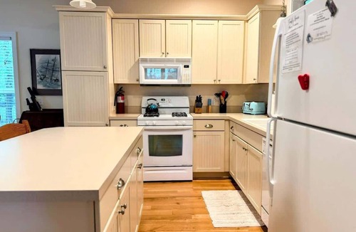 South Haven House | Firefly Grove