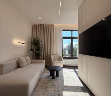 Guebwiller Apartment | FID B' Home, Studio moderne entre Vosges et vignoble