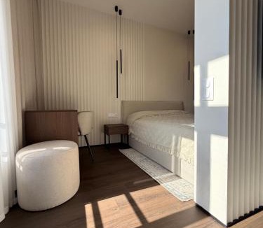 Guebwiller Apartment | FID B' Home, Studio moderne entre Vosges et vignoble