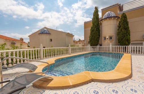 Flamenca Beach Villa | Fidalsa Prime Mediterranean Beachfront