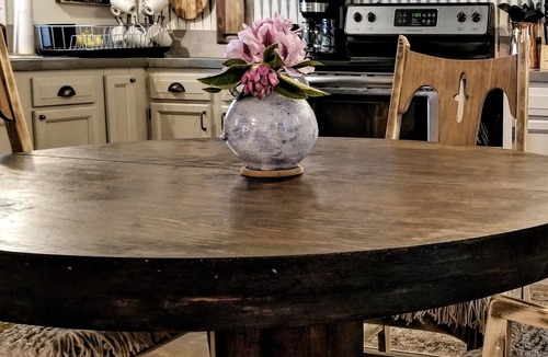 Glade Spring Apartment | FIDDLEHEAD LOFT🌿 Peaceful & charming space 1.4 miles from I-81, Exit 29.