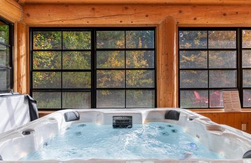 Fiddler Lake Resort Ski Chalet | Fiddler Lake Resort - Bear 25