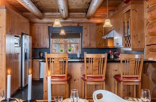 Fiddler Lake Resort Ski Chalet | Fiddler Lake Resort - Moose 93