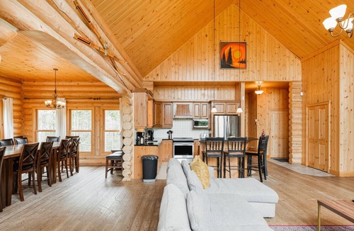 Fiddler Lake Resort Ski Chalet | Fiddler Lake Resort - Elk 96