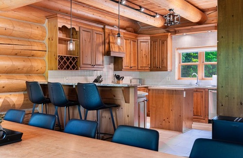 Fiddler Lake Resort House | Fiddler Lake Resort - Moose 89