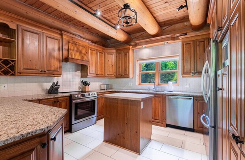 Fiddler Lake Resort House | Fiddler Lake Resort - Moose 89