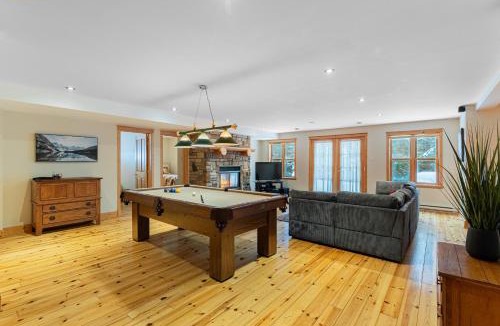 Fiddler Lake Resort Ski Chalet | Fiddler Lake Resort - Deer 30