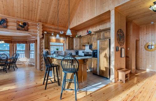 Fiddler Lake Resort Ski Chalet | Fiddler Lake Resort - Deer 41