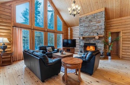 Fiddler Lake Resort Ski Chalet | Fiddler Lake Resort - Deer 80