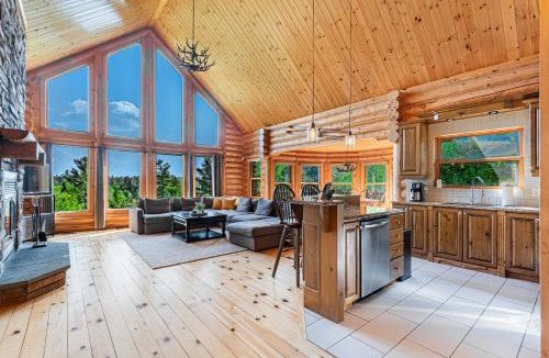 Fiddler Lake Resort Ski Chalet | Fiddler Lake Resort - Deer 81