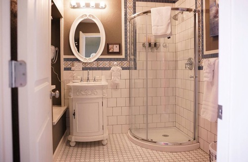 Carlsbad Bed & Breakfast | Fiddler's Inn