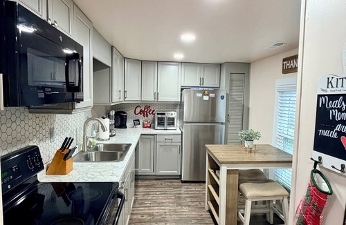 Galax Apartment | Fiddlers Roost - Walking Distance to Historic Downtown Galax, Virginia