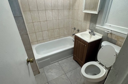 Irvington House | Fidelia Room Fuchsite