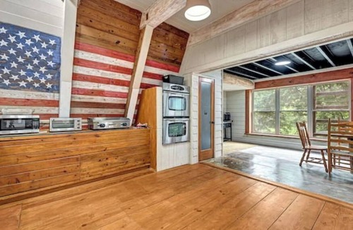 Flint Creek Cabin | Fidler's Bend Canoe Cabin Riverfront Retreat