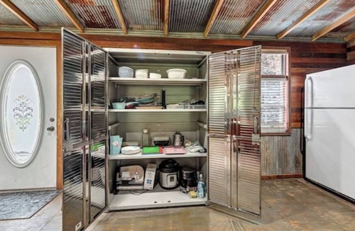 Flint Creek Cabin | Fidler's Bend Green Cabin Riverfront Retreat