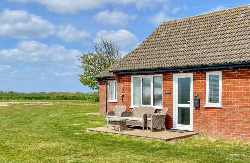 Sea Palling House | Field Crest