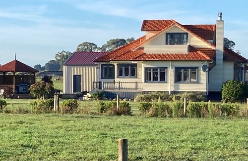 Ohaupo House | Field Days Accommodation