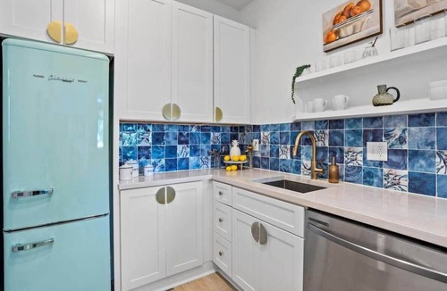 Candler Park Apartment | Field of Dreams