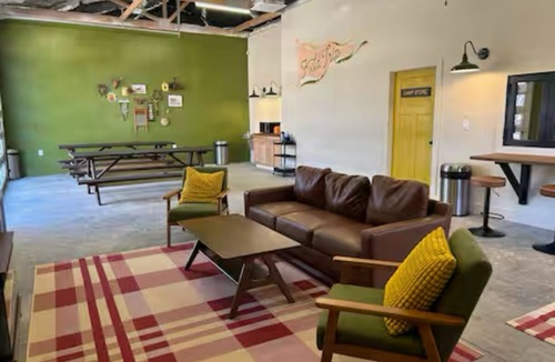 Travelers Rest Cabin | Field Trip Glamping/Unit 22 A-Frame