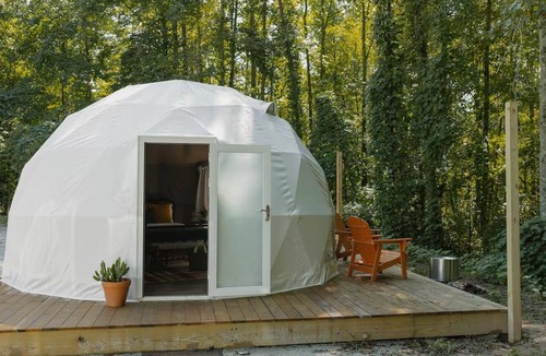 Travelers Rest RV Rental | Field Trip Unit 17 GeoDome