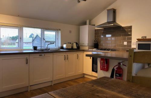 Doddington Ski Chalet | Fields End Lodges