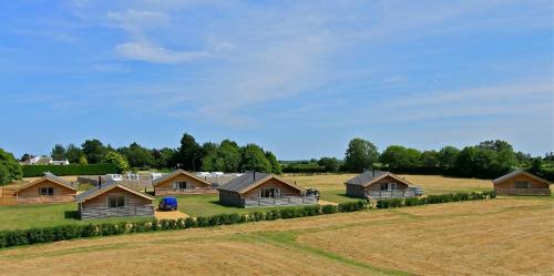 Doddington Ski Chalet | Fields End Lodges