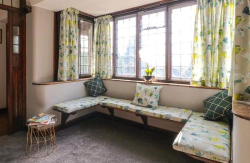 Forsbrook House | Fields Farm