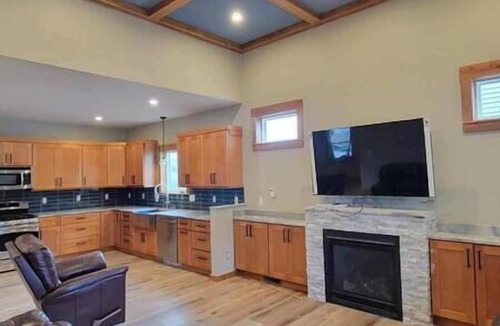 Frankfort House | Fieldstone Manor Estate