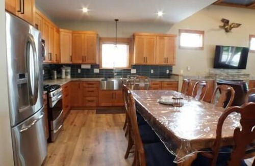 Frankfort House | Fieldstone Manor Estate